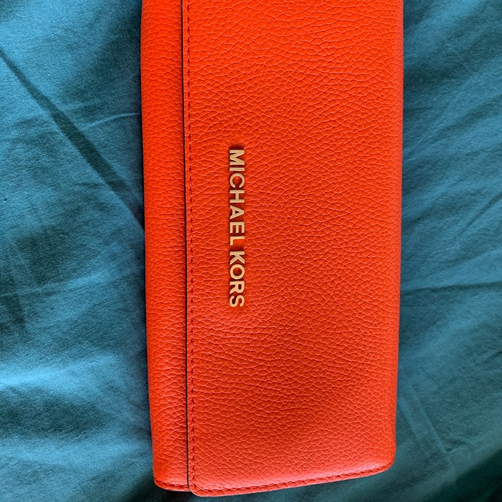 Michael kors orange wallet
